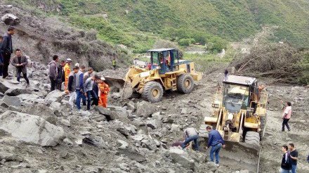 Trung Quốc: Sạt lở đất ở Tứ Xuyên, hơn 100 người bị chôn vùi