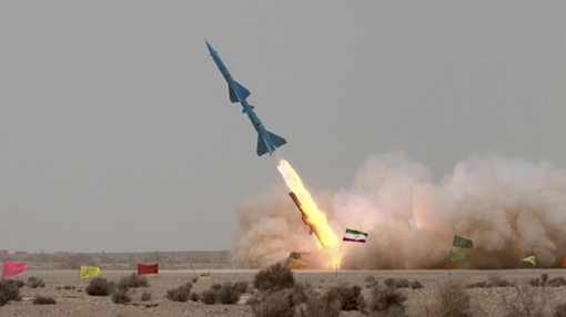 Iran bỗng công bố tên lửa mới giúp Syria bách chiến bách thắng