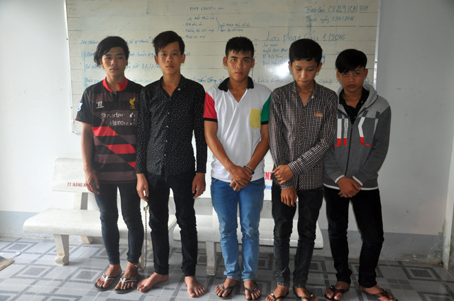 Băng nhóm cướp tài sản táo tợn trên quốc lộ 61C