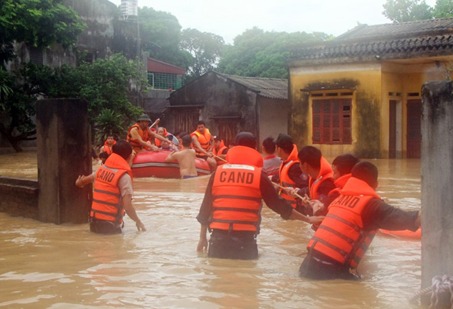 Chủ tịch nước gửi thư khen lực lượng Công an, Quân đội, Dân quân tự vệ nỗ lực chống bão số 3