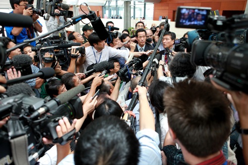 Luận bàn về Công an, Nhà báo và  dư luận xã hội