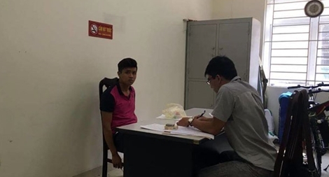 Bắt tạm giam thanh niên 9X đấm CSGT gãy răng 