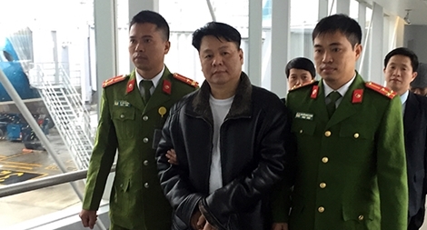 Dẫn độ đối tượng phạm tội từ Liên bang Nga về Việt Nam