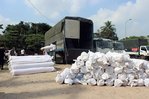 Xe tải chở vải lậu về Hà Nội tiêu thụ
