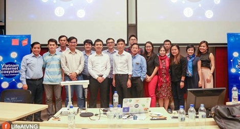 Kêu gọi chuyên gia Việt Nam ở Singapore về nước