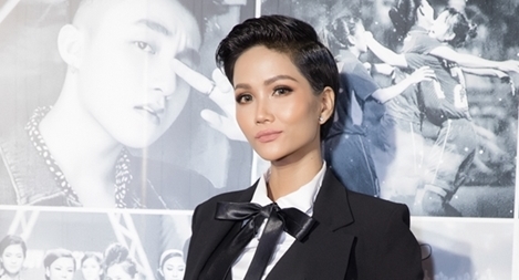 Phạm Hương xinh đẹp như công chúa, H'Hen Niê cá tính với Tomboy