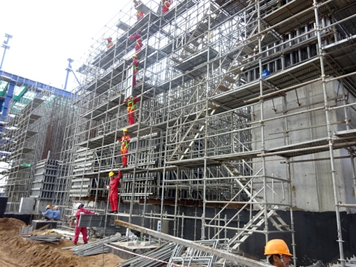 Tìm hướng tháo gỡ khó khăn cho hai dự án nhiệt điện miền Nam