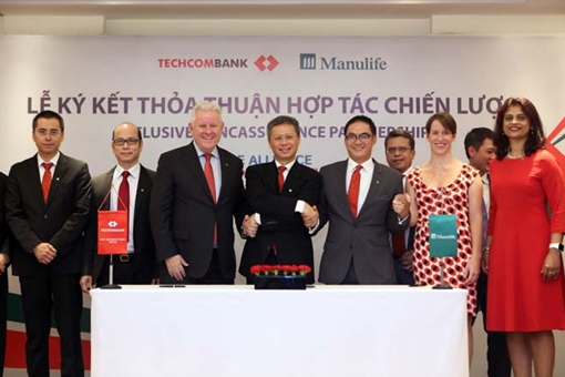 Techcombank dẫn đầu thị trường phân phối sản phẩm bảo hiểm nhân thọ qua ngân hàng 