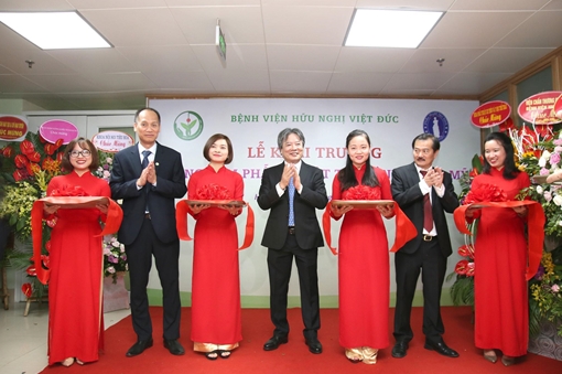 Bệnh viện Việt Đức khai trương Trung tâm Phẫu thuật Tạo hình Thẩm mỹ