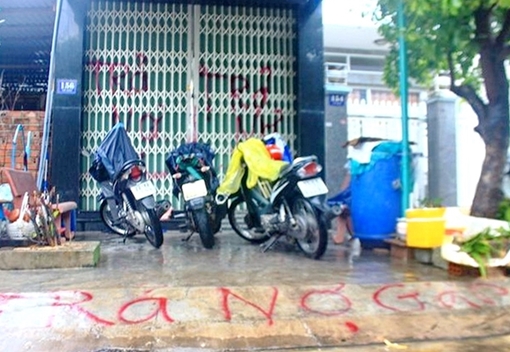 Con trai vay “tín dụng đen” cha mẹ già bị đe dọa tính mạng