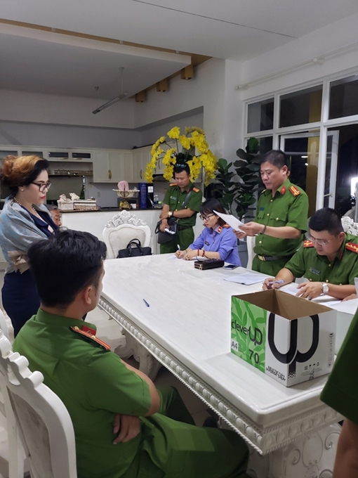 Nữ giám đốc dùng dự án “ma” lừa hơn 200 người, chiếm đoạt 285,6 tỷ đồng 