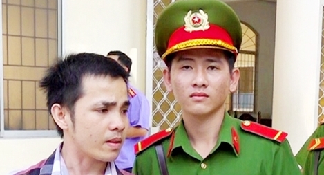 7 năm tù cho kẻ chém người vì trả giá sửa điện thoại không thành