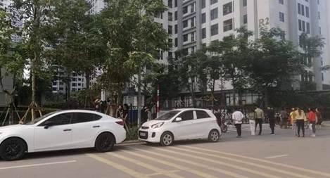 Bé gái rơi từ tầng 39 chung cư Goldmark City xuống đất 