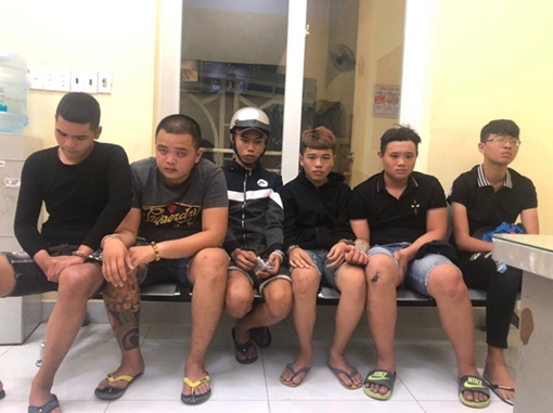 Mang dao lê, mã tấu đi thanh toán băng nhóm Khánh "Mèo” 