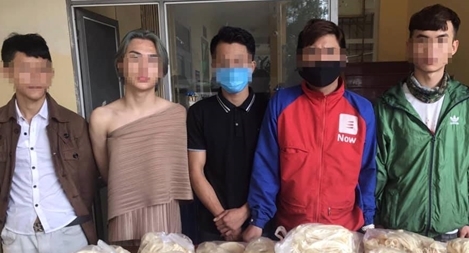 Xử lý quán bar vẫn hoạt động bất chấp lệnh cấm  để phòng dịch COVID-19