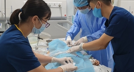 Kịp thời cấp cứu bé trai 5 tuổi bị viêm cơ tim