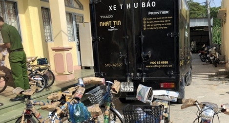 Sử dụng xe thư báo vận chuyển hàng hóa không rõ nguồn gốc