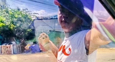 Điều tra vụ đập phá xe ô tô chở phóng viên Báo Văn hóa đi tác nghiệp