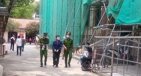 Xâm hại bé gái 6 tuổi, gã thanh niên lãnh 14 năm tù