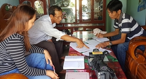  7 gia đình cán bộ thôn trả lại tiền hỗ trợ khó khăn do đại dịch COVID-19