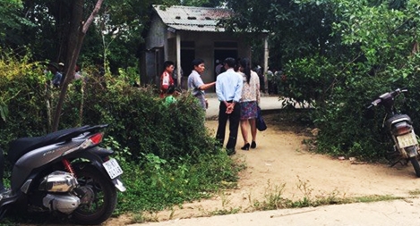 Đau lòng, người mẹ cùng con trai chết đuối khi nhặt ve chai