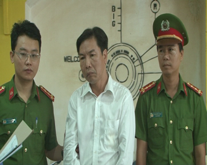 Bắt giam một Giám đốc Trung tâm thuộc Khu Kinh tế Chân Mây – Lăng Cô