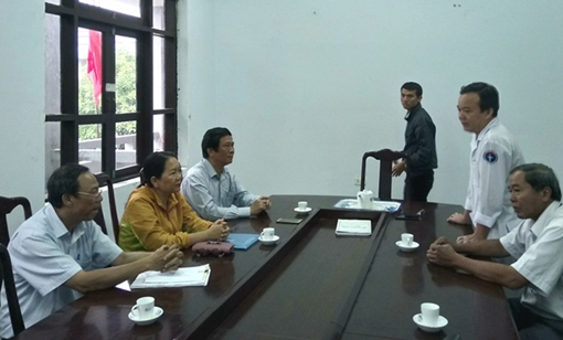  Giám đốc Sở TT-TT Thừa Thiên - Huế trực tiếp đi xin lỗi bác sĩ Truyện