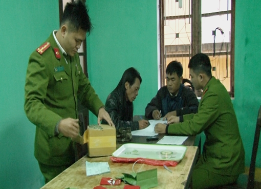 Đặt mua 1kg cỏ Mỹ, gửi hàng bằng đường bưu điện 