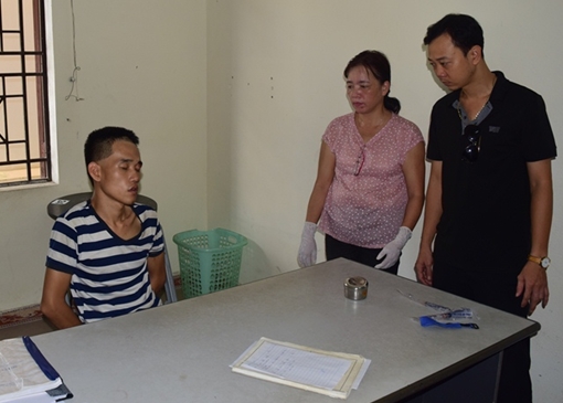 Khởi tố vụ án người đàn ông bị cứa cổ tử vong tại đám tang