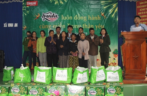 Tết đến sớm với người nghèo ở xứ Huế