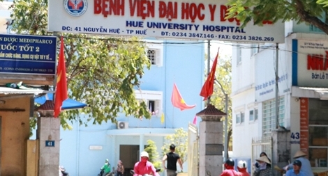 Mẹ con sản phụ tử vong sau mổ, gia đình ‘tố’ bác sĩ tắc trách