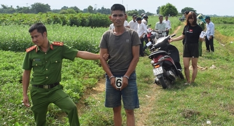 Tên trộm “ngáo đá” dùng mã tấu chống trả Công an