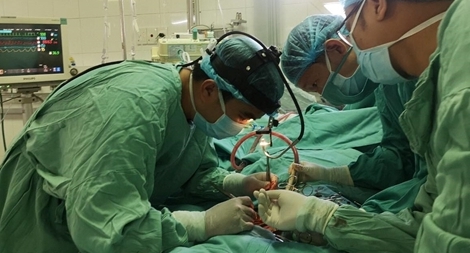 Nữ bệnh nhân viêm cơ tim được cứu sống ngoạn mục