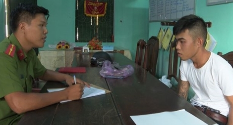 Liều lĩnh cướp giật tài sản của phụ nữ đi đường 