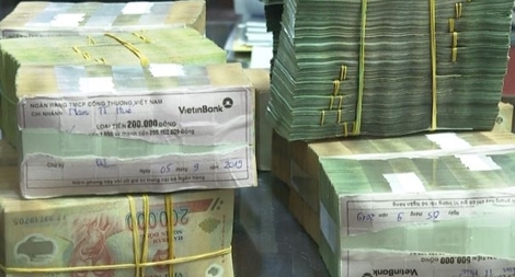 Lừa chạy án, chiếm đoạt 12 tỷ đồng rồi gửi ngân hàng