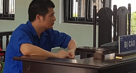 Cán bộ Quản lý thị trường dùng thẻ ngành lừa đảo hơn 900 triệu đồng