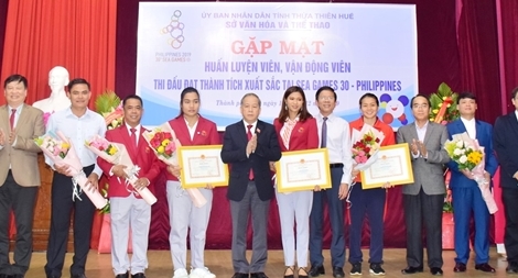 Thừa Thiên Huế khen thưởng vận động viên đoạt huy chương tại SEA Games 30
