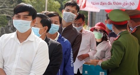 Diễn tập tiếp nhận công dân Việt Nam trở về từ Trung Quốc và vùng có dịch 