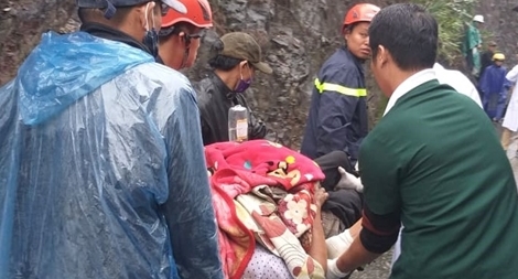 Danh tính các nạn nhân trong vụ tai nạn liên hoàn giữa xe khách và xe đầu kéo