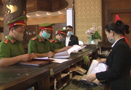 Chung tay ngăn chặn dịch COVID-19 lây lan trong cộng đồng