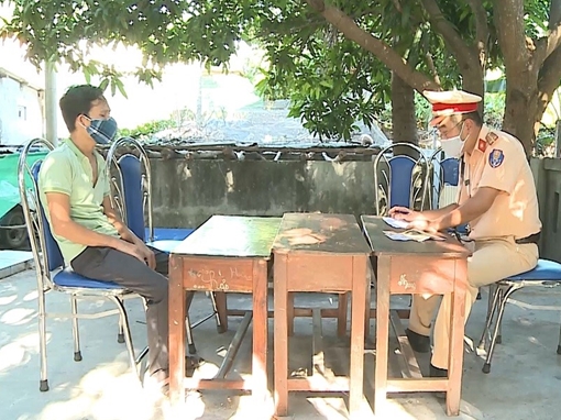 Xử lý nghiêm vụ ‘xe ké’ từ Đà Nẵng ra Huế trốn khai báo y tế