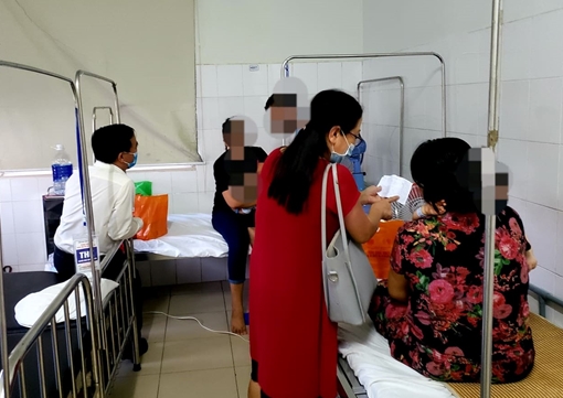 Thu thập bệnh án, làm rõ nguyên nhân trẻ nhập viện sau khi tiêm vắc xin 