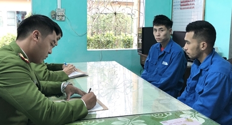 Từ vụ trộm điện thoại, bắt kẻ thuê nhiều ô tô cầm cố chiếm tiền tỷ