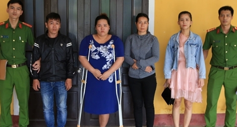 Khởi tố đối tượng thứ 7 trong vụ đánh ghen quay clip lên mạng