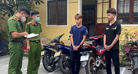 Hai tên gây nhiều vụ trộm xe máy sa lưới