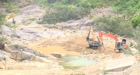 Triển khai giai đoạn 7 tìm kiếm thi thể nạn nhân mất tích ở Rào Trăng