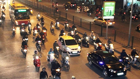 Lùi thời gian xử phạt 5 lỗi giao thông