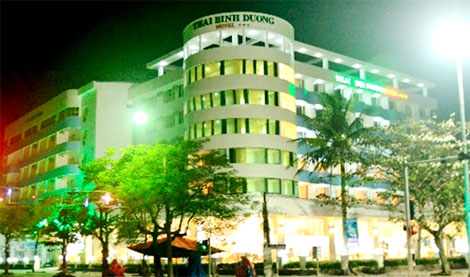 UBND thị xã Cửa Lò tạm ứng tiền cho khách sạn để giải thoát xe cho khách du lịch