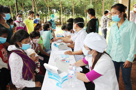 Thông báo cho người dân nhận biết bệnh bạch hầu để đề phòng