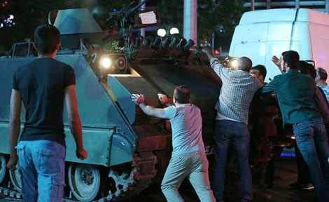 Đảo chính quân sự tại Thổ Nhĩ Kỳ: Tổng thống là nguyên nhân chính